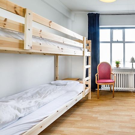Riverside Hostel เบลินดือออส ภายนอก รูปภาพ